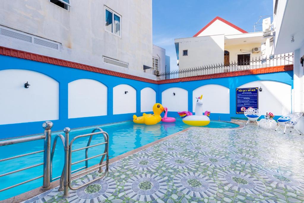Vung Tau Villa | Victory Villa - Sân Vườn - Hồ Bơi - Karaoke - Gần Biển Bãi Sau