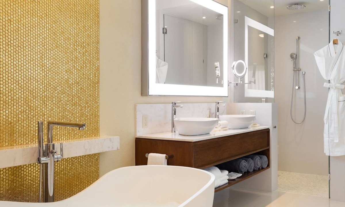Santa Rosa Hotel | Villa La Valencia - One Bedroom Pool view suite