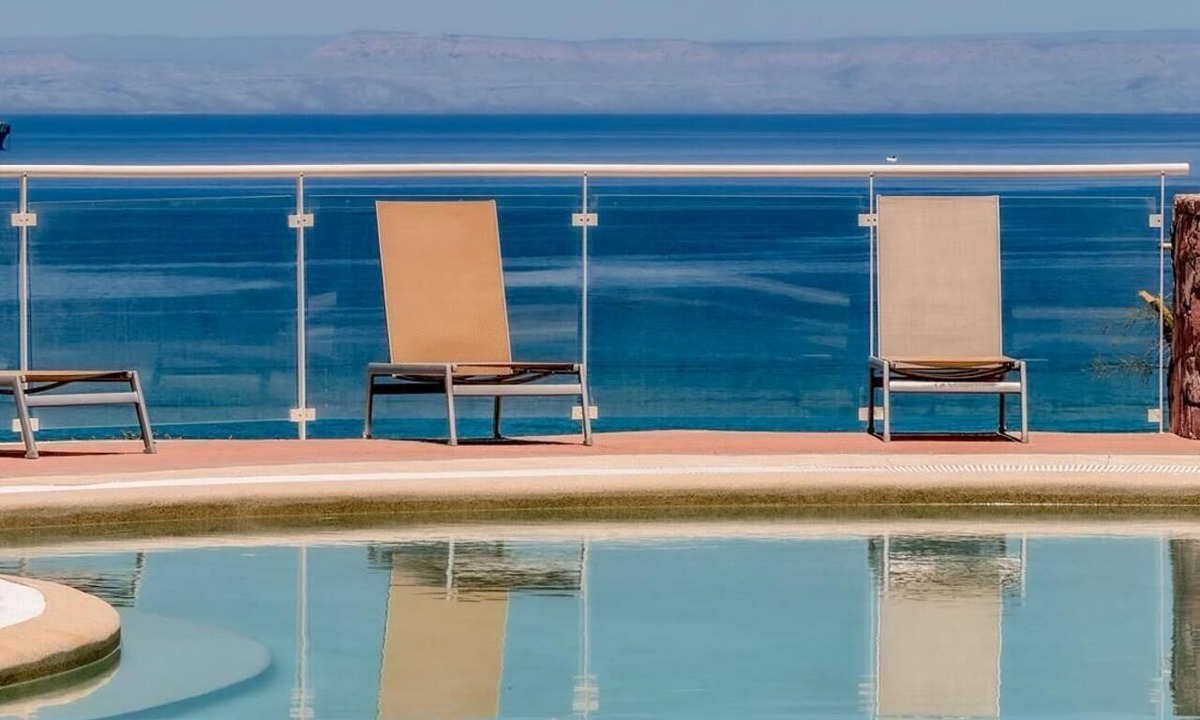 La Paz Villa | Villa Los Bitos Ocean Views, Golf Cart, Housekeeping & Beach Club