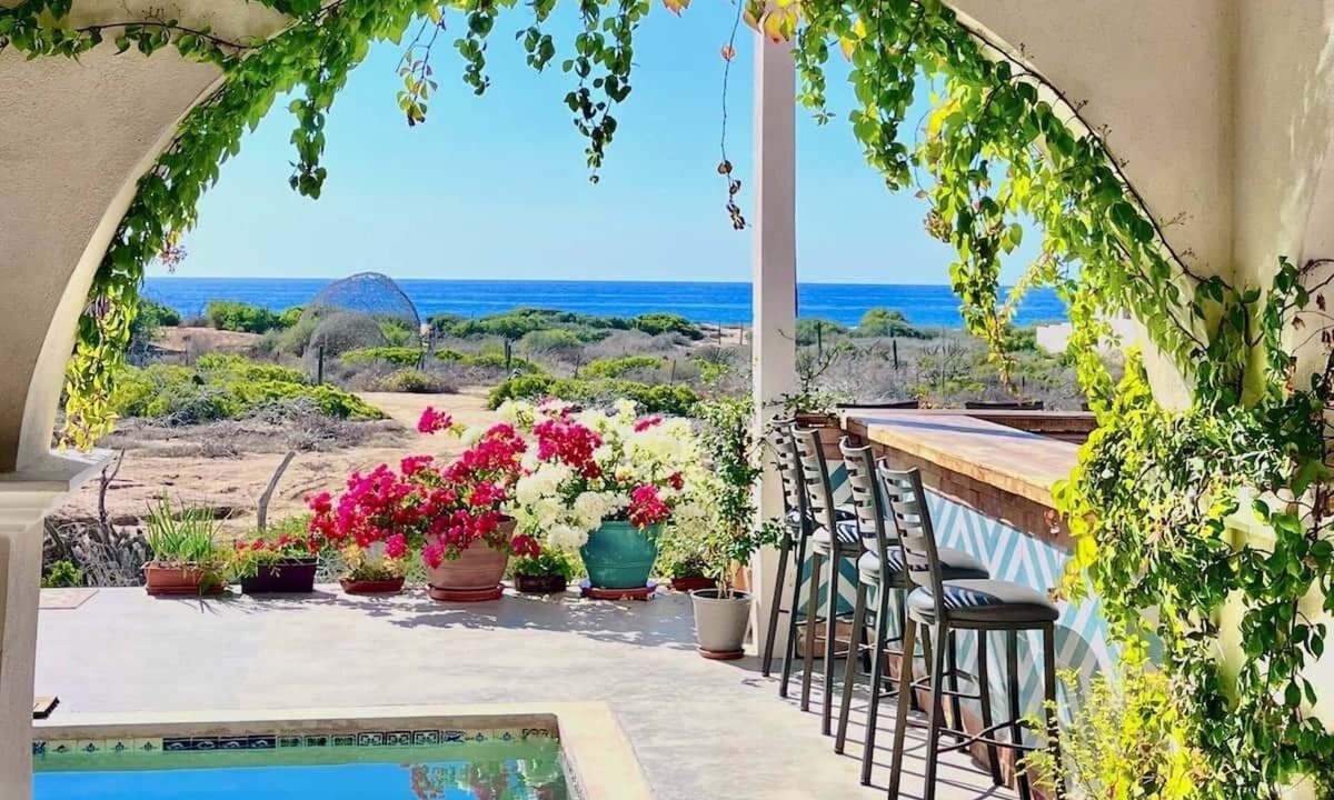 Cerritos Villa | Villa Luz Cerritos
