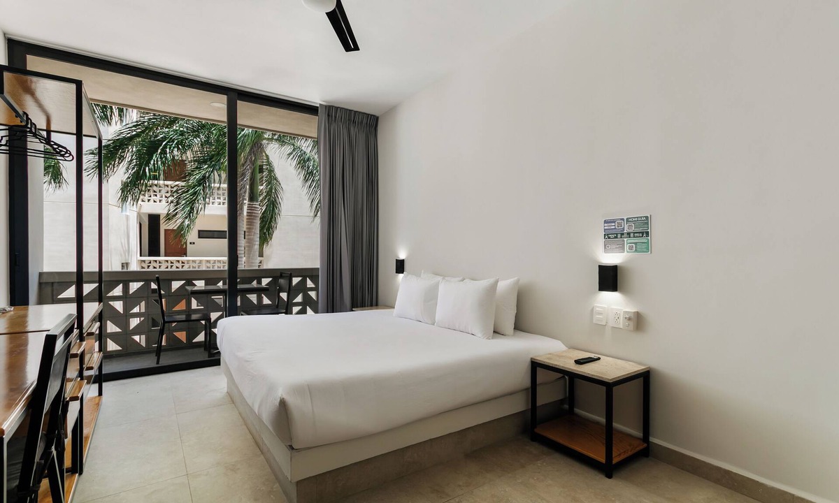 Centro Villa | Villa Maria Teresa By Homirent