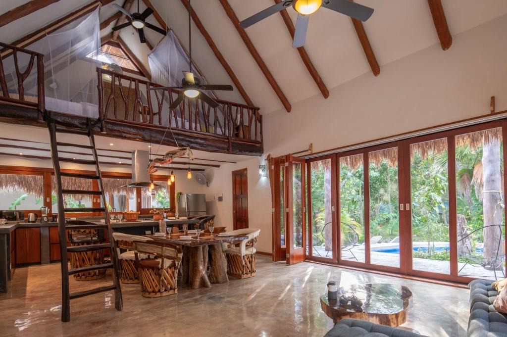 Puerto Morelos Villa | Villa Satori