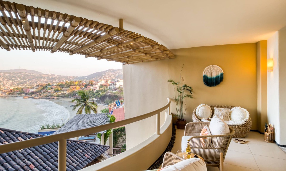 Playa la Madera Condo | Villas Kaukan 101: Waveside Serenity
