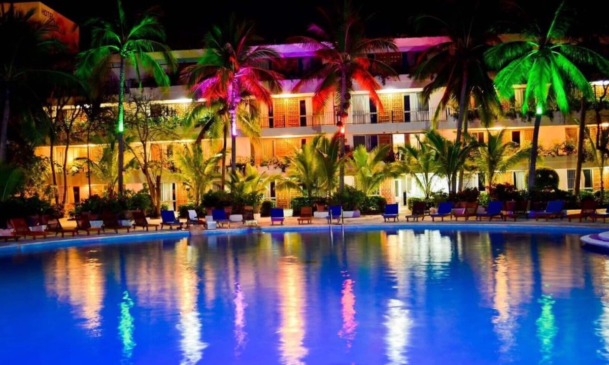 Ixtapa Hotel | Villas Paraiso Hotel/Room 18