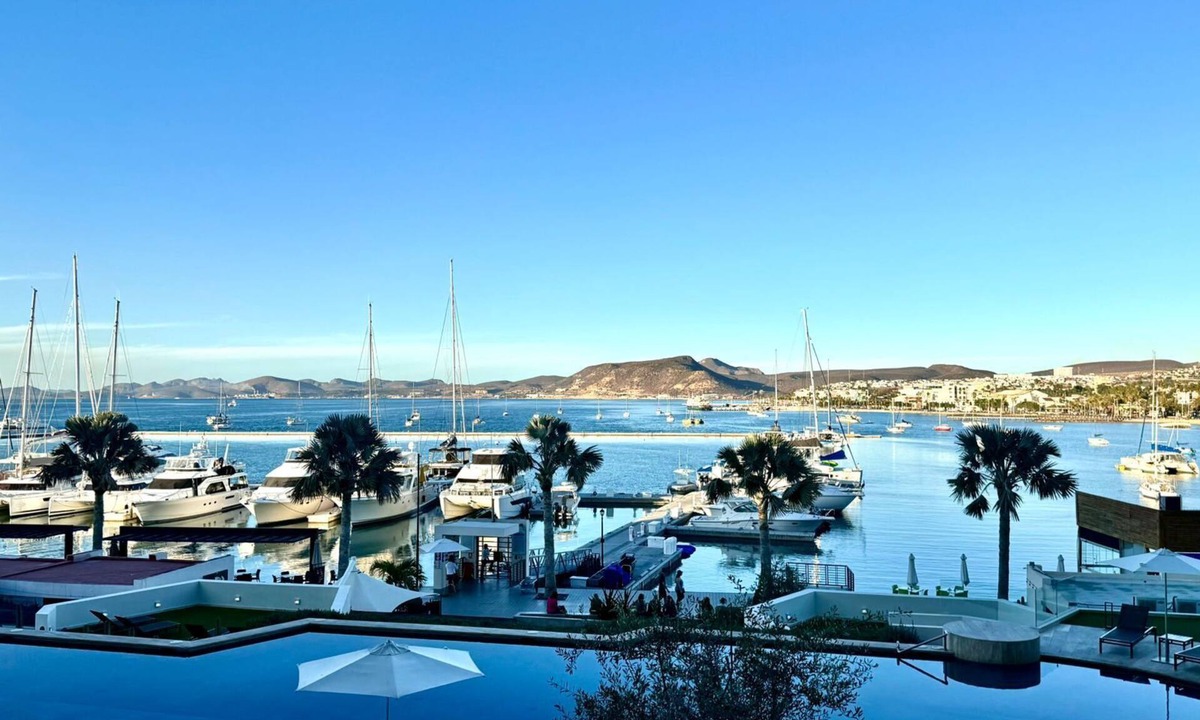 La Paz Condo | Vista Coral Condominium with an amazing view, right on the malecon.