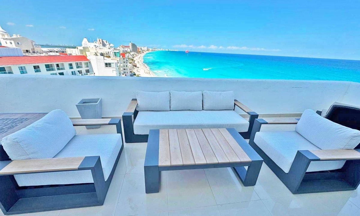 Zona Hotelera Condo | VRBO Premier Host – Beachfront – 8BR/6bth – Penthouse Combo #312