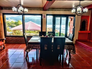 Santa Maria Ahuacatlan House | Vrbo Property
