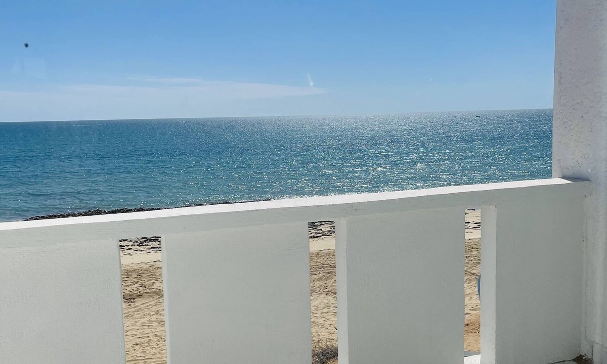 Las Conchas Villa | Wave House