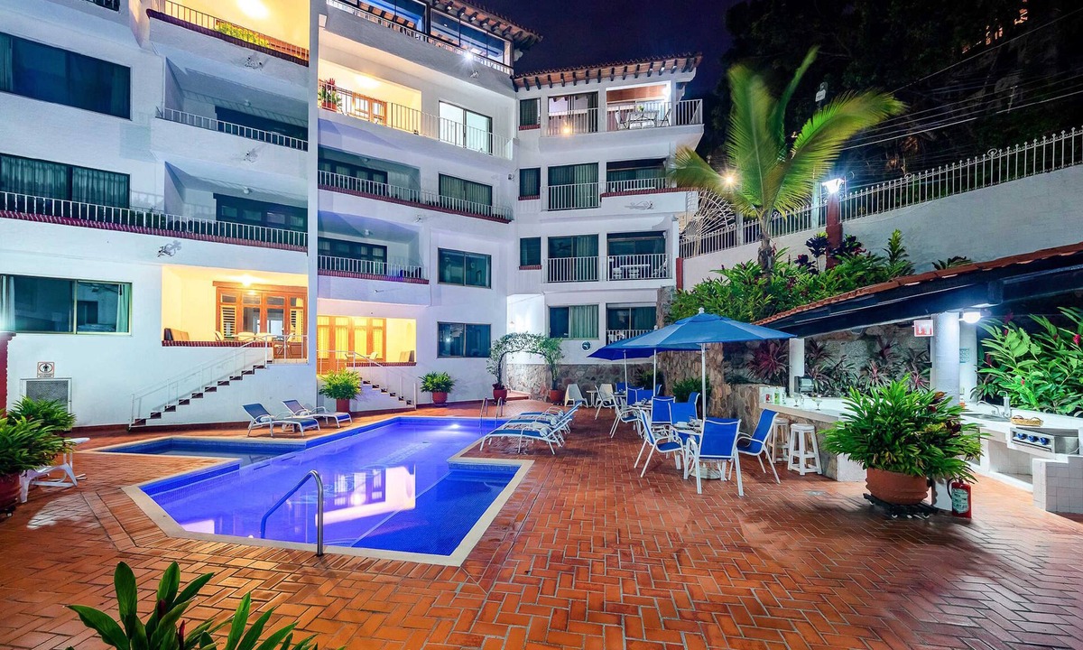 Alta Vista Resort | WIVC Alta Vista Condo - Stunning Views, Close to the Beach & Romantic Zone