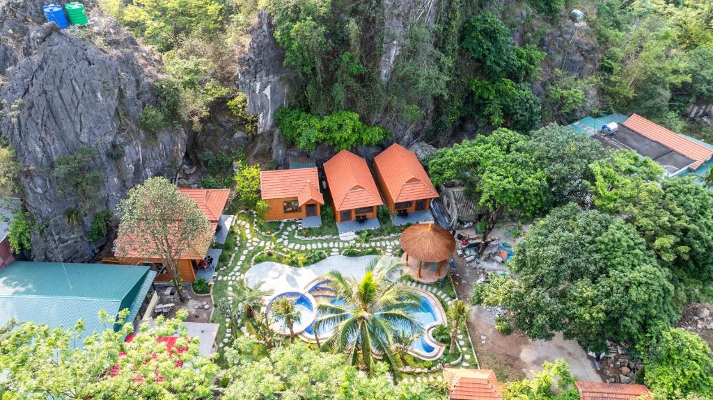 Hoa Lu Bed & Breakfast | Xuân Bách Homestay
