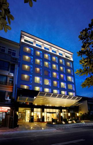East District Hotel | Yuh Tong Hotel