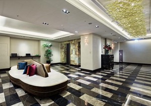 53 Hotel