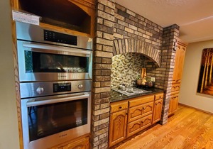 Beaver Point-Upscale Lake Home-Minutes to Prairie Creek Marina/Historic Rogers in Rogers