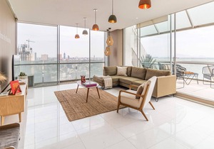 Breathtaking 2BR wTerrace