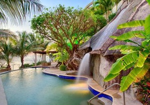 Luxury Beach Frontage Villa For Rent