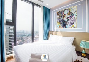 luxury Serviced Apartment Vinhomes Metropolis Premium in Hanoi