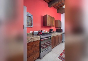 Rooftop 1-BR Penthouse w/Ocean Views and Private Hot Tub at Luxury Resort