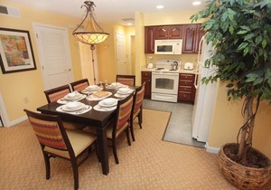 Vacation Village at Williamsburg: 2BR/2BA/Full Kitchen in Williamsburg