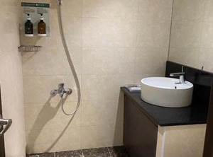 Hotel | North District