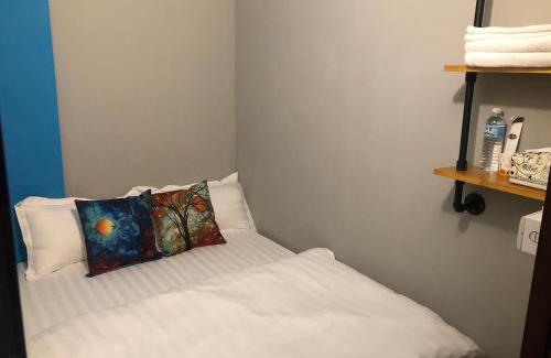Hualien City Centre Hostel | 一個好人民宿 青年旅舍衛浴共用的超級小隔間 花蓮縣民宿2410號