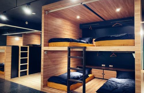 North District Hostel | 共居三月三