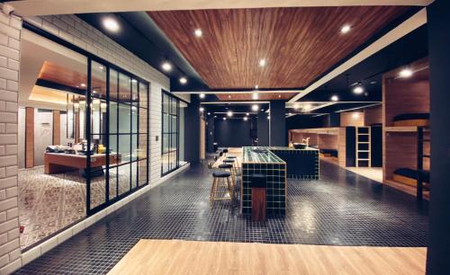 North District Hostel | 共居三月三