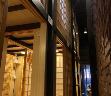Tainan City Centre Hostel | 台甕茶室青年旅館 Tai-Wong Tatami Room Hostel
