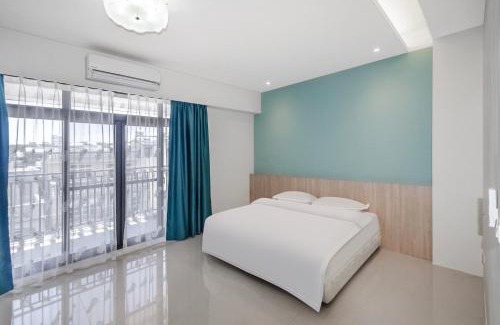 Meishan House | 春雨漫居 Spring Rain Hostel