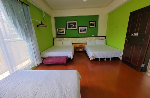Taitung Bed & Breakfast | 草莓牛奶台東民宿可洽包棟