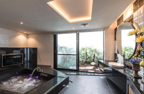 Xitun District Hotel | 116 m² Motel ∙ 127 guests