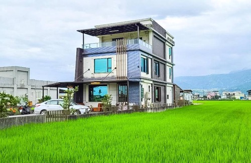 Dongshan Hotel | 120 m² Motel ∙ 8 guests
