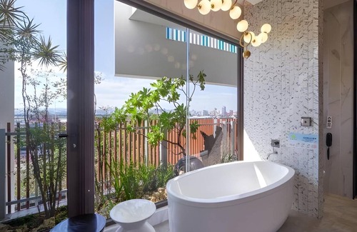 Xitun District Hotel | 132 m² Motel ∙ 4 guests