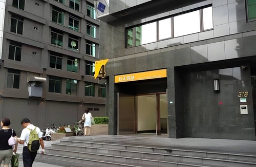 Zhongshan Apartment | 168 m² Apartment ∙ 5 bedrooms ∙ 10 guests