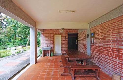 Nanzhuang Hotel | 180 m² Motel ∙ 5 bedrooms ∙ 12 guests