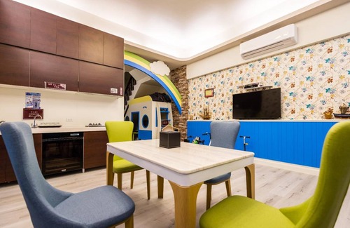 Dongshan Hotel | 186 m² Motel ∙ 4 bedrooms ∙ 18 guests