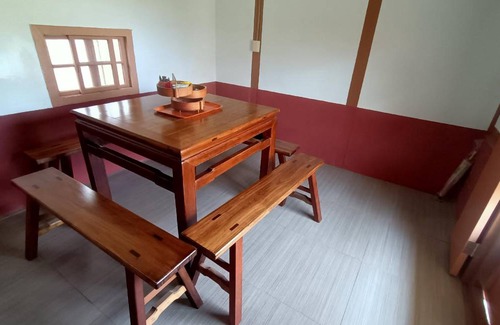 Lucao House | 200 m² Bungalow ∙ 3 bedrooms ∙ 10 guests