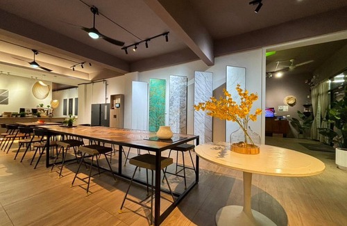 Taitung Hotel | 200 m² Motel ∙ 8 bedrooms ∙ 24 guests