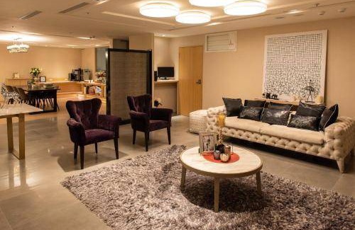 Zhongzheng Hotel | 23 m² Hotel ∙ 7 guests