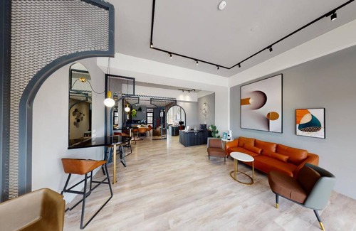 Hualien City Centre Hotel | 250 m² Motel ∙ 16 guests