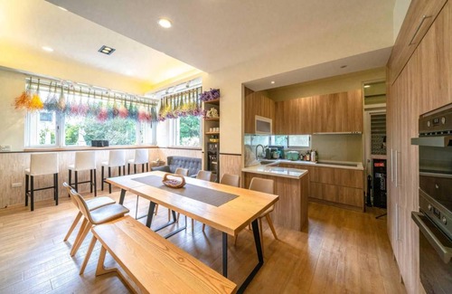 Wujie Hotel | 300 m² Motel ∙ 4 bedrooms ∙ 12 guests