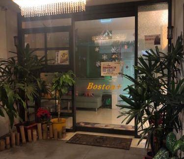 West District Hotel | 33 m² Hotel ∙ 5 guests