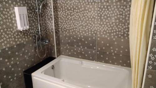 West District Hotel | 33 m² Hotel ∙ 5 guests