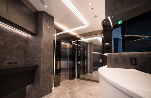 South District Hotel | 33 m² Hotel ∙ 6 guests