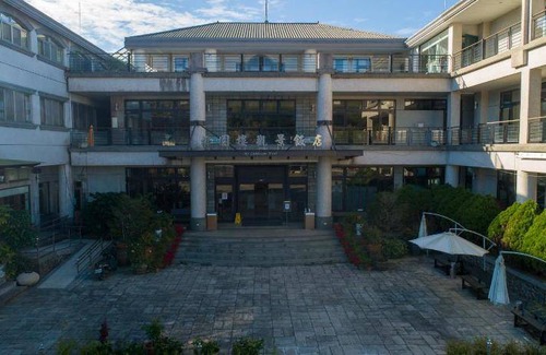 Fanlu Hotel | 36 m² Hotel ∙ 4 guests