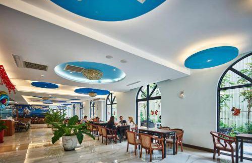 Renwu District Hotel | 37 m² Hotel ∙ 4 guests