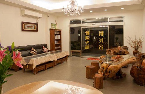 Dongshan Hotel | 38 m² Motel ∙ 6 guests