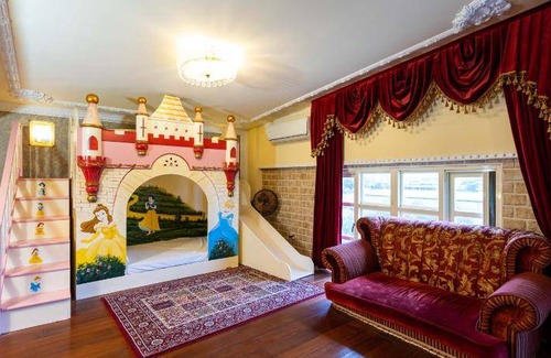 Dongshan Hotel | 390 m² Motel ∙ 3 bedrooms ∙ 14 guests