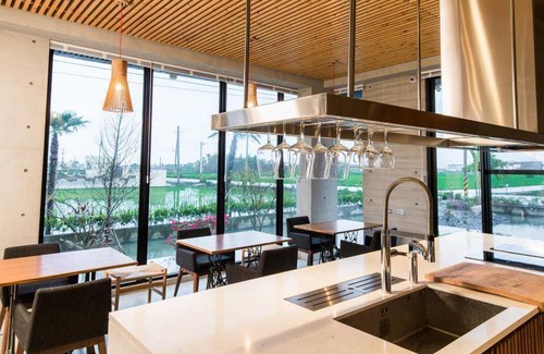 Dongshan Hotel | 40 m² Motel ∙ 127 guests