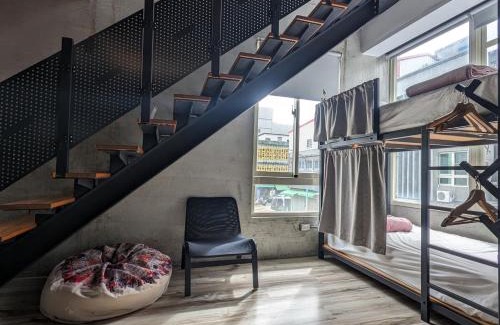 Taitung City Centre Hostel | 40Inn Backpackers Warehouse