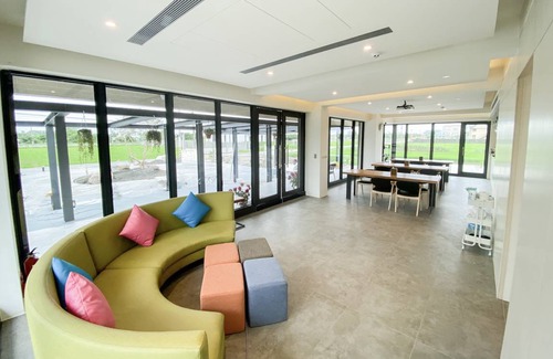 Dongshan Hotel | 43 m² Motel ∙ 127 guests